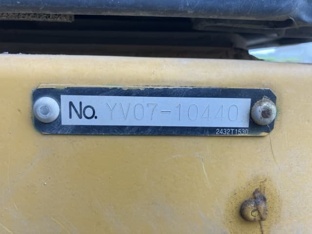EXCAVATOR — Auction (lot 8456-50013)