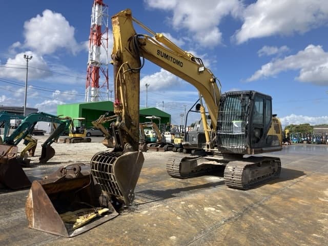 EXCAVATOR — Auction (lot 8456-50015)
