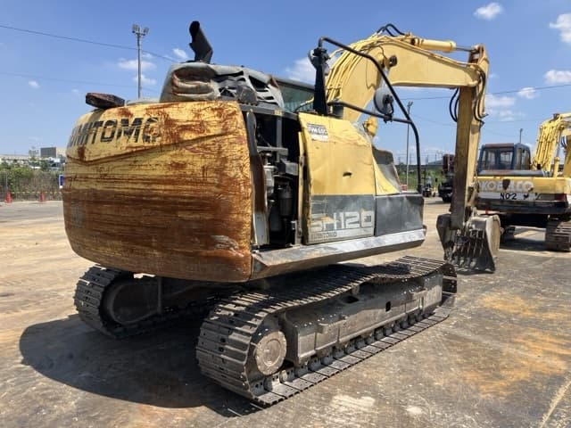 EXCAVATOR — Auction (lot 8456-50015)