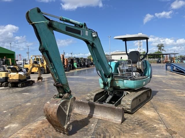 MINI EXCAVATOR — Auction (lot 8456-50018)