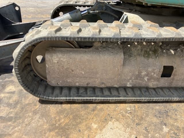 MINI EXCAVATOR — Auction (lot 8456-50018)