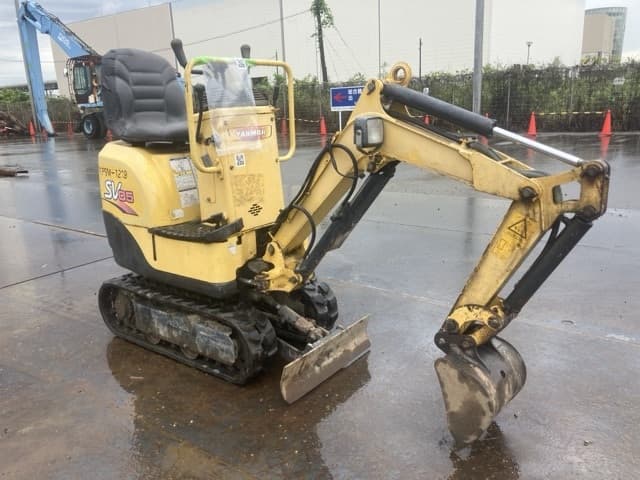 MINI EXCAVATOR — Auction (lot 8456-50021)