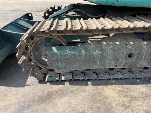 MINI EXCAVATOR — Auction (lot 8456-50022)