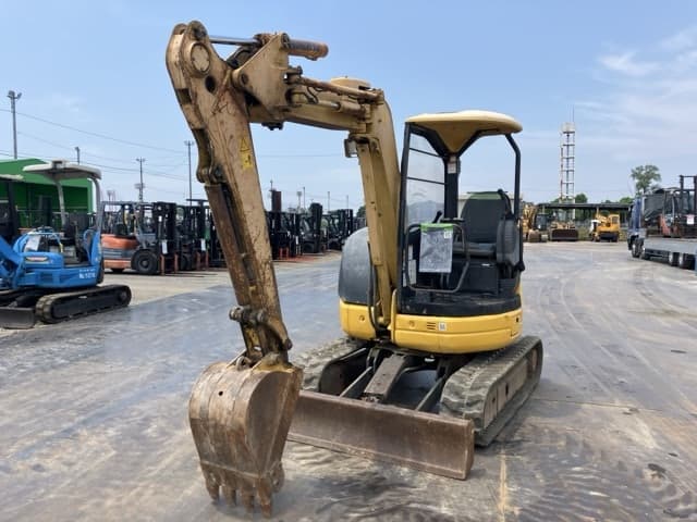 MINI EXCAVATOR — Auction (lot 8456-50023)