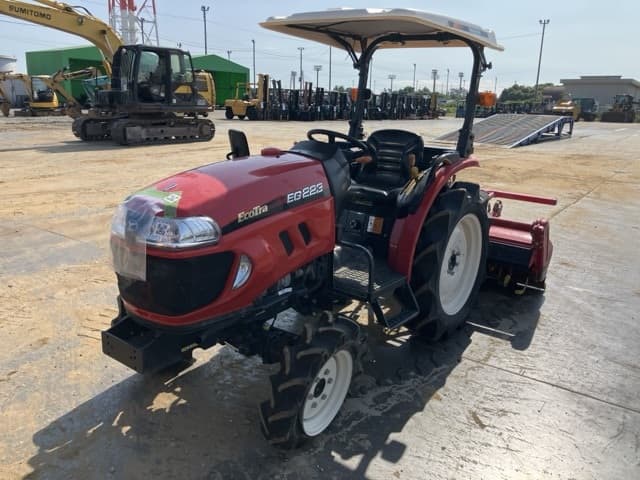 Tractor — Auction (lot 8456-51003)