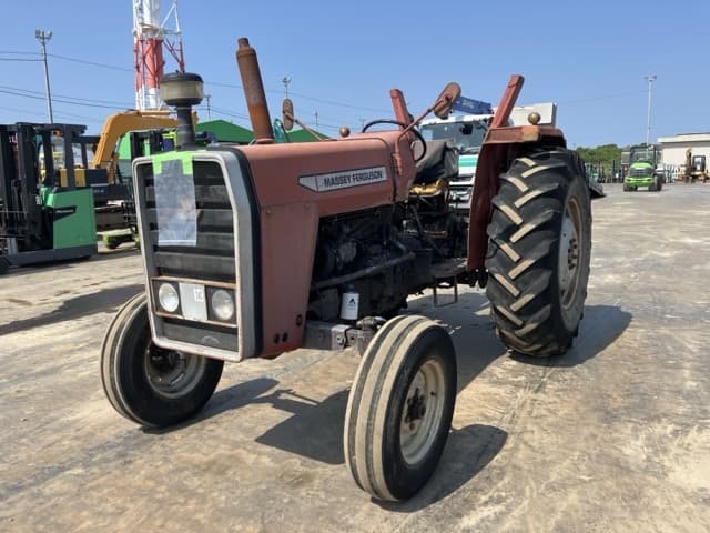 Tractor — Auction (lot 8456-51006)