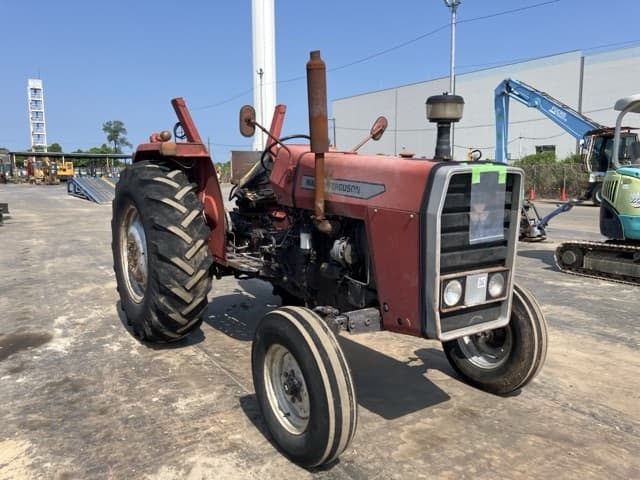 Tractor — Auction (lot 8456-51006)