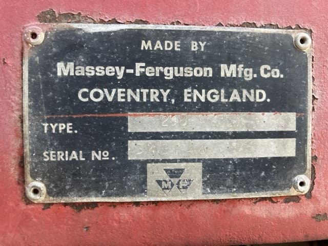 Tractor — Auction (lot 8456-51006)