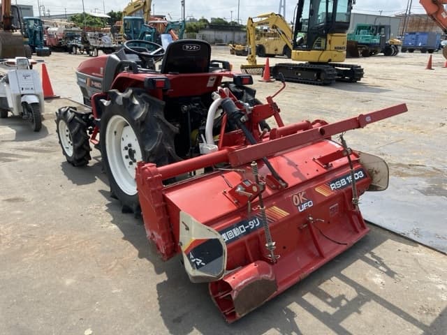 Tractor — Auction (lot 8456-51012)