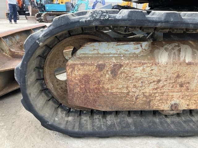 MINI EXCAVATOR — Auction (lot 8456-52)