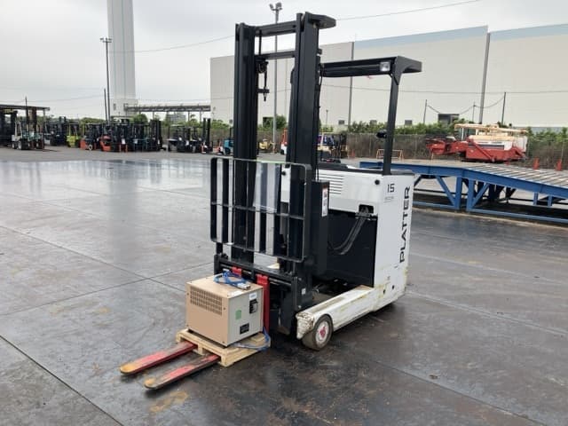 Reach Forklift — Auction (lot 8456-52003)