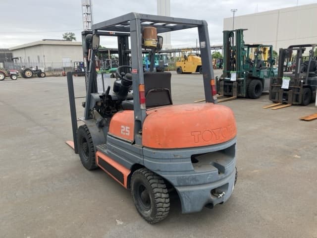 Forklift — Auction (lot 8456-52007)
