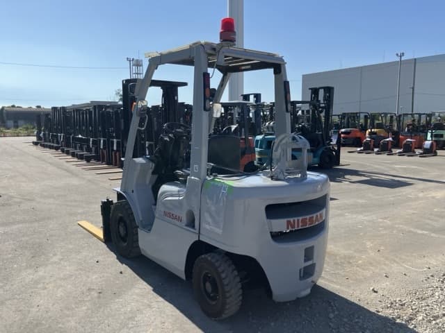 Forklift — Auction (lot 8456-52025)