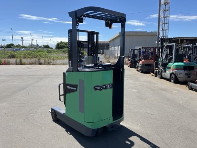 Reach Forklift — Auction (lot 8456-52802)