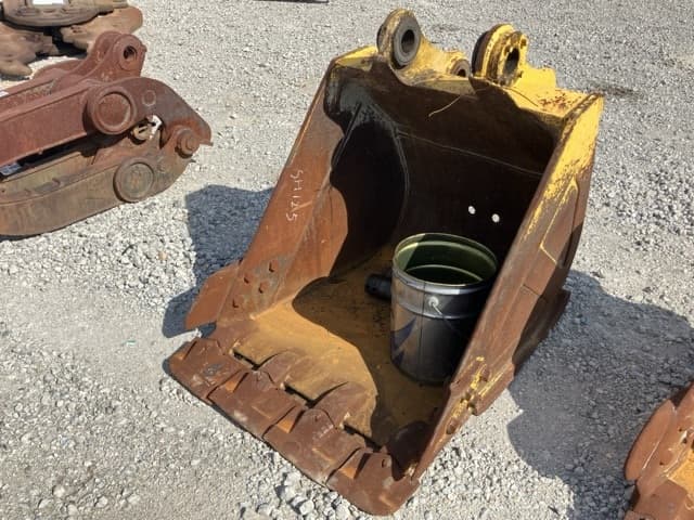 Bucket — Auction (lot 8456-53013)