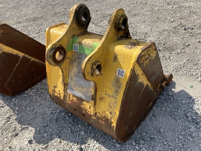Bucket — Auction (lot 8456-53013)
