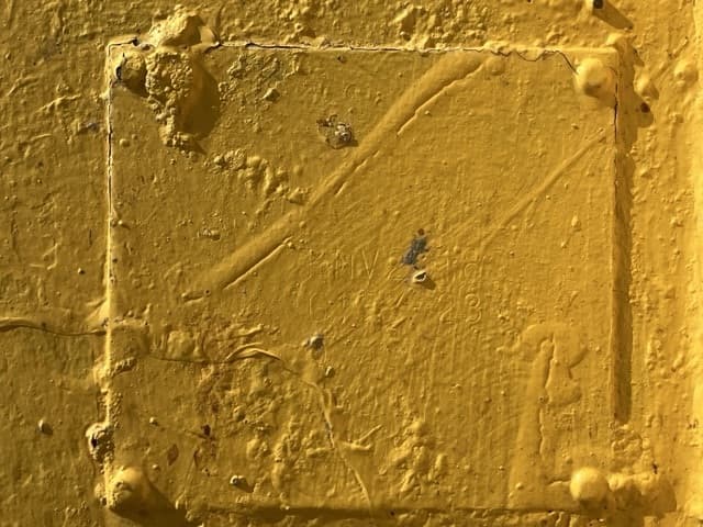Bucket — Auction (lot 8456-53013)