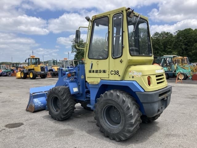 MINI WHEEL LOADER — Auction (lot 8456-55)