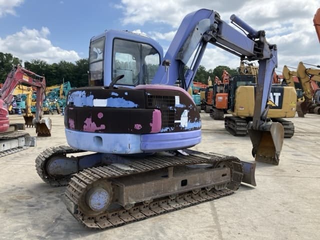 EXCAVATOR — Auction (lot 8456-56)