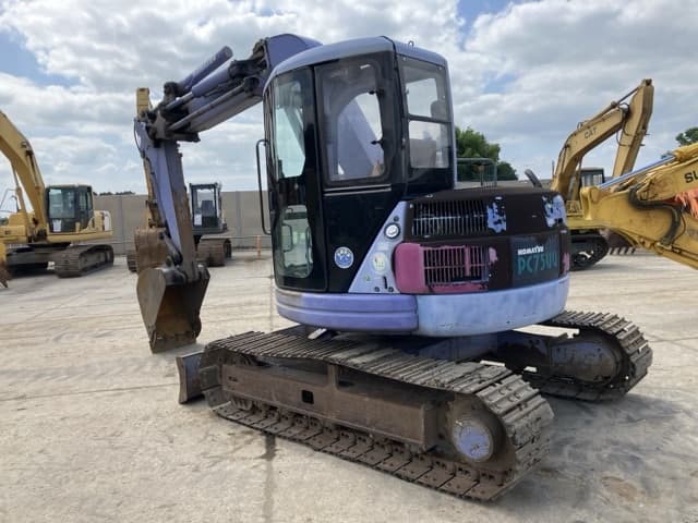 EXCAVATOR — Auction (lot 8456-56)