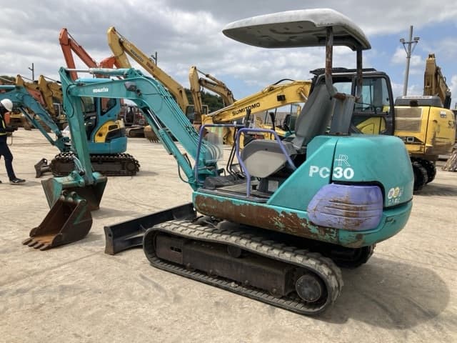 MINI EXCAVATOR — Auction (lot 8456-58)