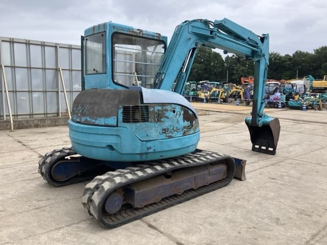 MINI EXCAVATOR — Auction (lot 8456-60)