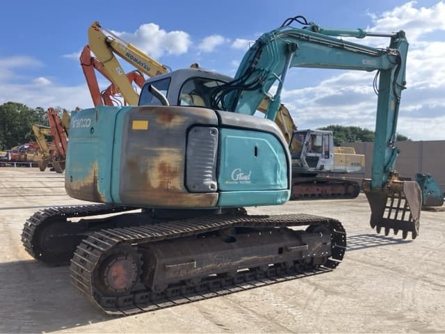 EXCAVATOR — Auction (lot 8456-62)