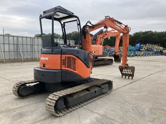 MINI EXCAVATOR — Auction (lot 8456-64)