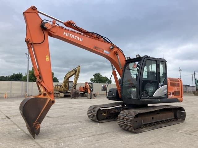 EXCAVATOR — Auction (lot 8456-65)