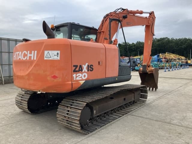 EXCAVATOR — Auction (lot 8456-65)