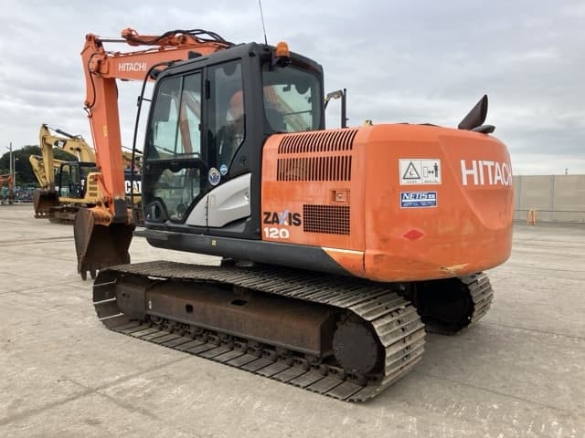 EXCAVATOR — Auction (lot 8456-65)