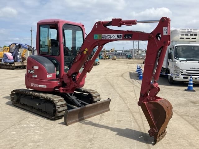 MINI EXCAVATOR — Auction (lot 8456-7)