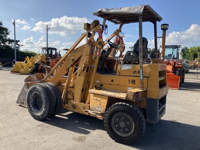 SHOVEL LOADER — Auction (lot 8456-70)