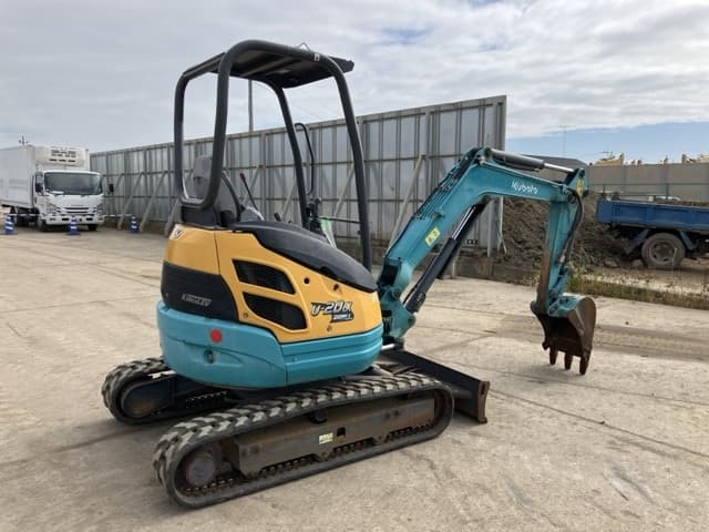 MINI EXCAVATOR — Auction (lot 8456-71)