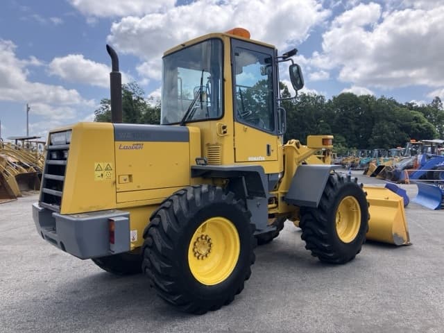 WHEEL LOADER — Auction (lot 8456-72)