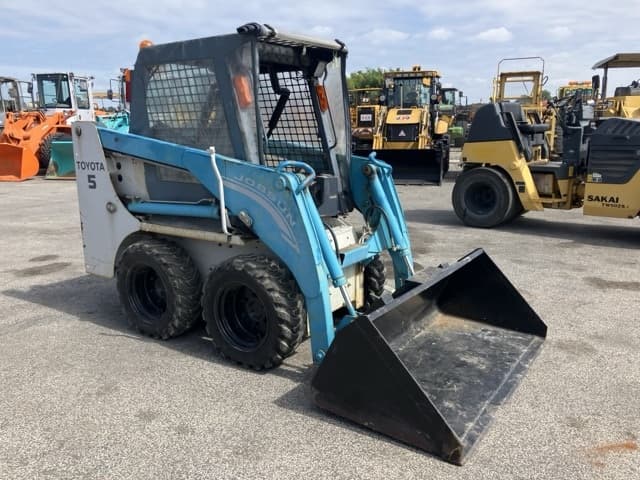 SKID STEER LOADER — Auction (lot 8456-75)