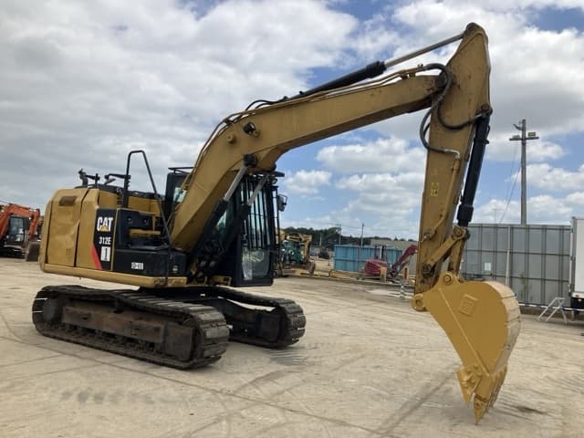 EXCAVATOR — Auction (lot 8456-77)