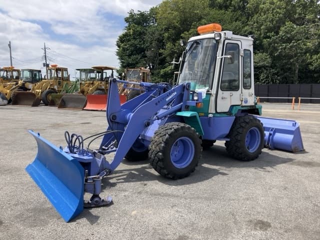 MINI WHEEL LOADER — Auction (lot 8456-79)