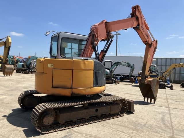 EXCAVATOR — Auction (lot 8456-80)
