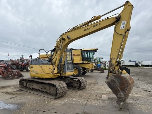 EXCAVATOR — Auction (lot 8456-8003)