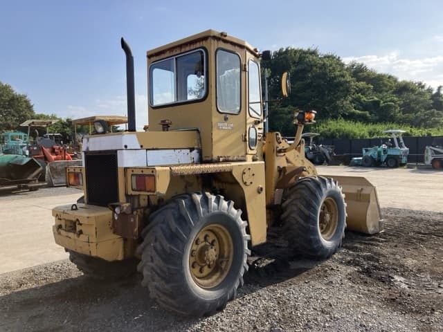 WHEEL LOADER — Auction (lot 8456-802)