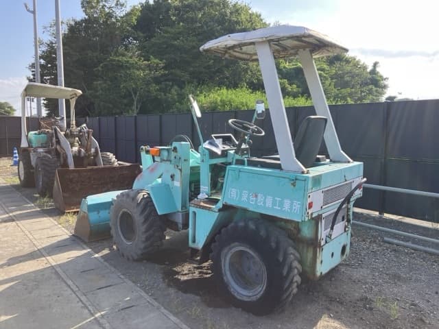 MINI WHEEL LOADER — Auction (lot 8456-804)