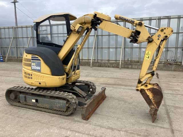 MINI EXCAVATOR — Auction (lot 8456-81)