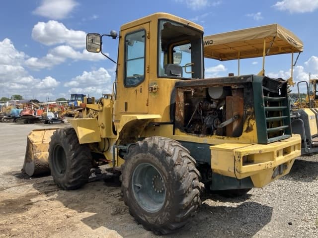 WHEEL LOADER — Auction (lot 8456-810)