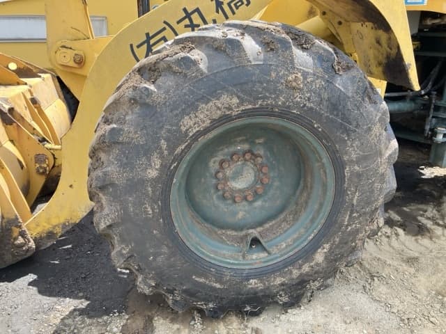 WHEEL LOADER — Auction (lot 8456-810)