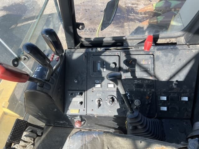 Combine — Auction (lot 8456-8103)
