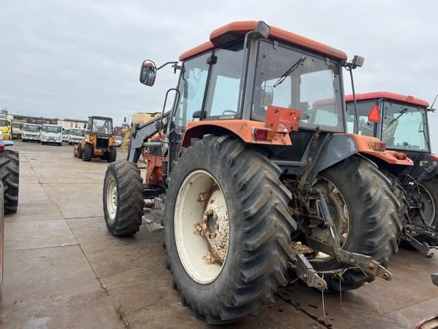 Tractor — Auction (lot 8456-8105)