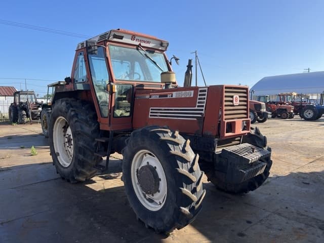 Tractor — Auction (lot 8456-8106)
