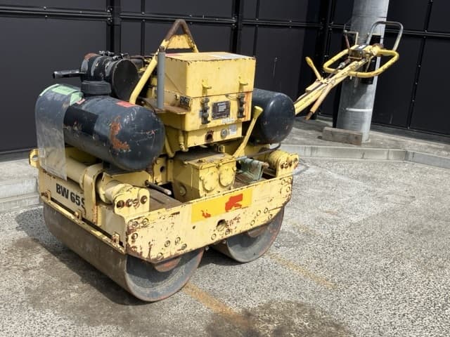 Hand Guided Roller — Auction (lot 8456-811)