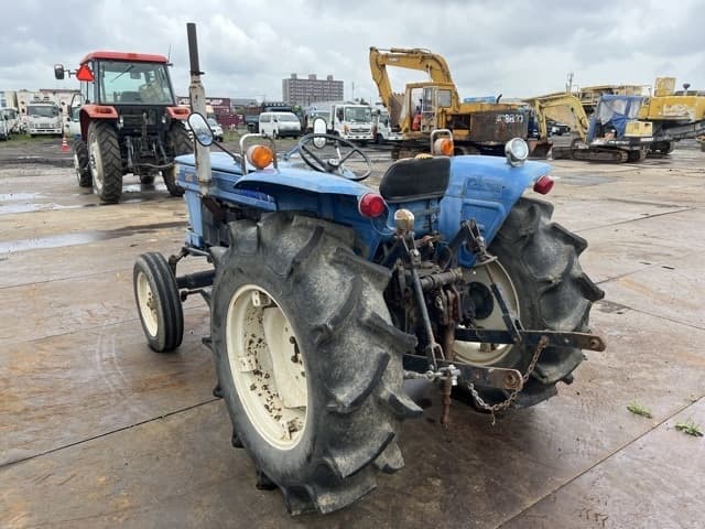 Tractor — Auction (lot 8456-8110)